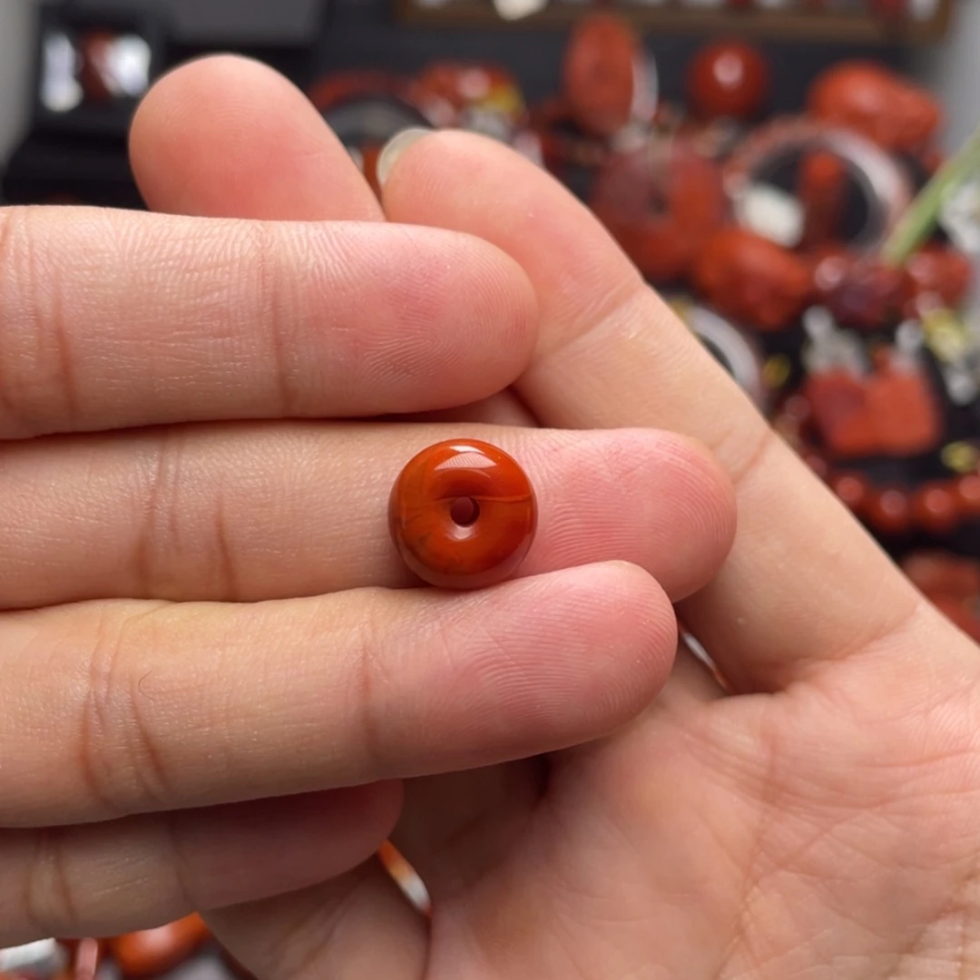 【闪购商品】未镶嵌平安扣11mm南红玛瑙