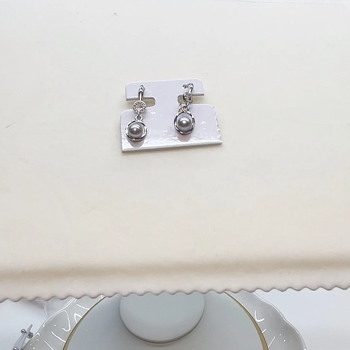 银S925镶嵌耳饰淡水珍珠