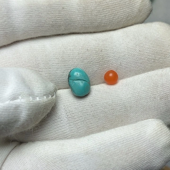 颈饰未镶嵌南红玛瑙