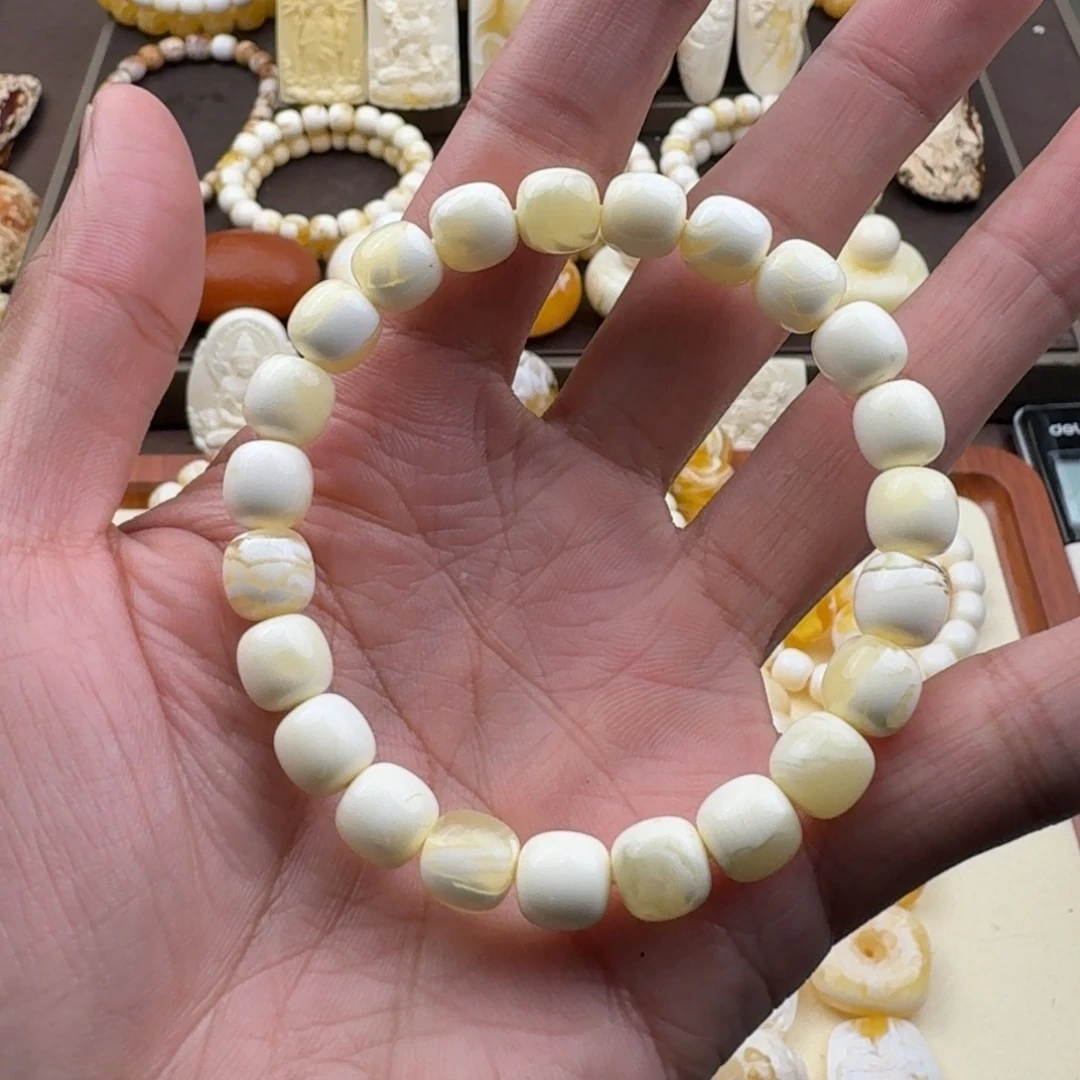 琥珀未镶嵌裸石蜜蜡