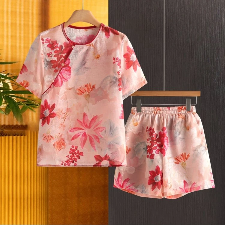 新中式时尚洋气减龄夏季短袖上衣短裤套装清凉薄款网红宽松显瘦女