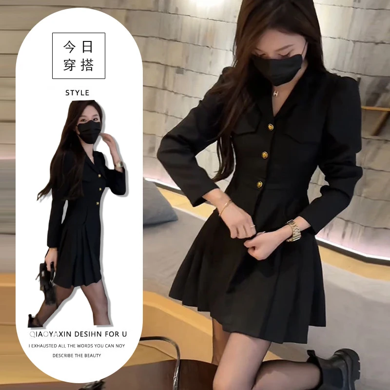 2025秋冬新款高级感赫本风气质西装裙女时尚轻奢显气质收腰连衣裙