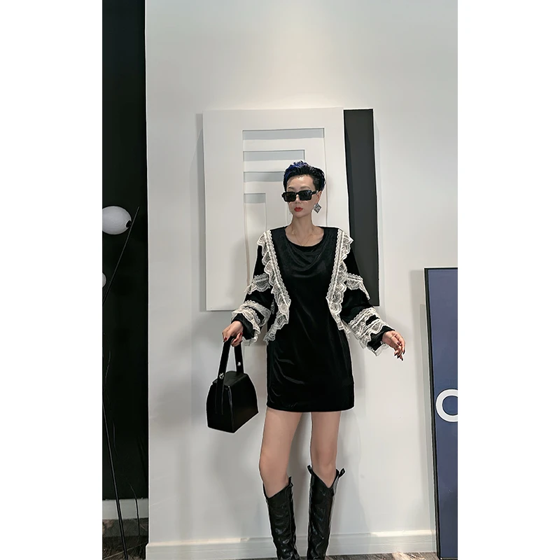 Dan Dan 黑色蕾丝拼接丝绒长袖卫衣女 欧货中长款下身失踪上衣
