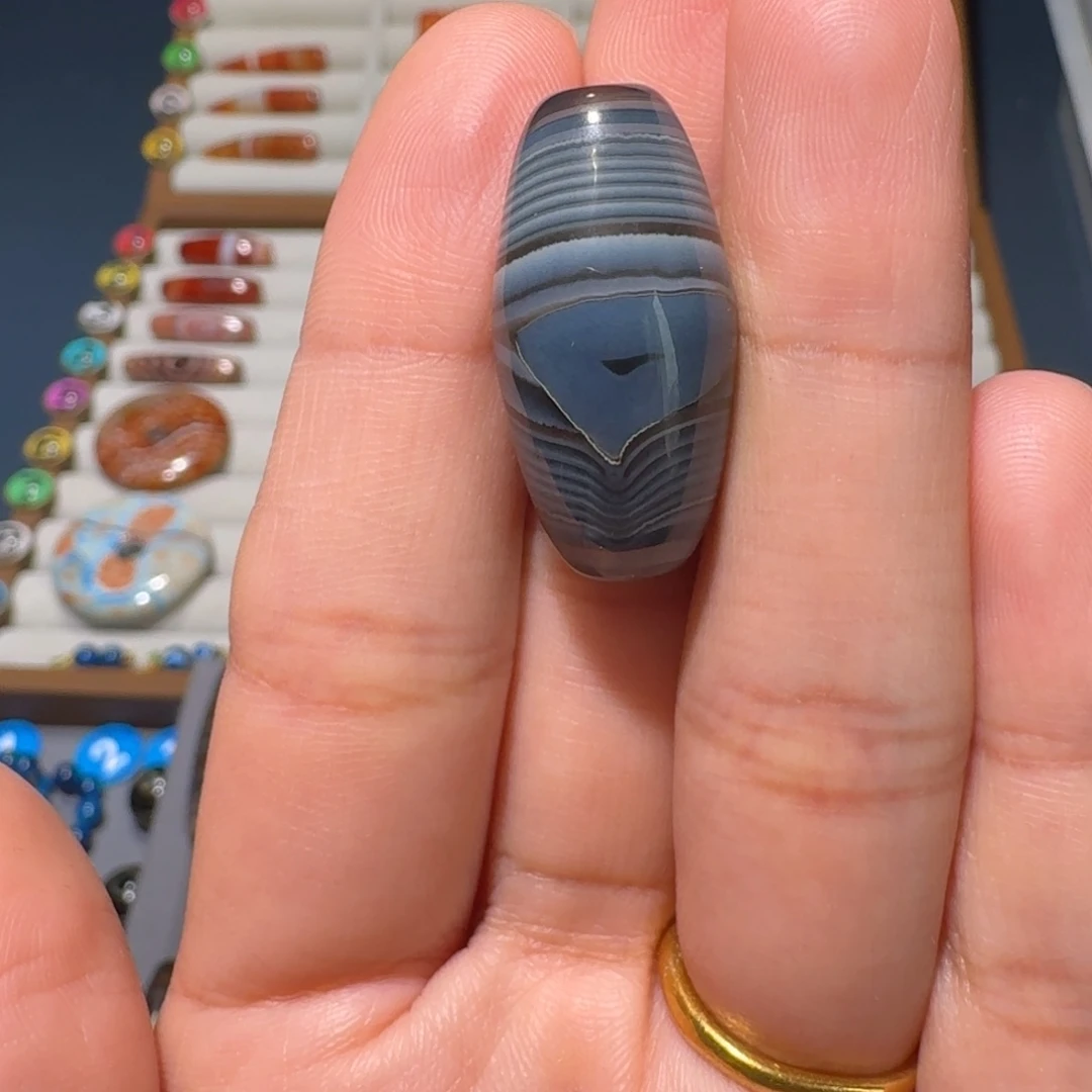 玛瑙/玉髓未镶嵌珠宝半成品