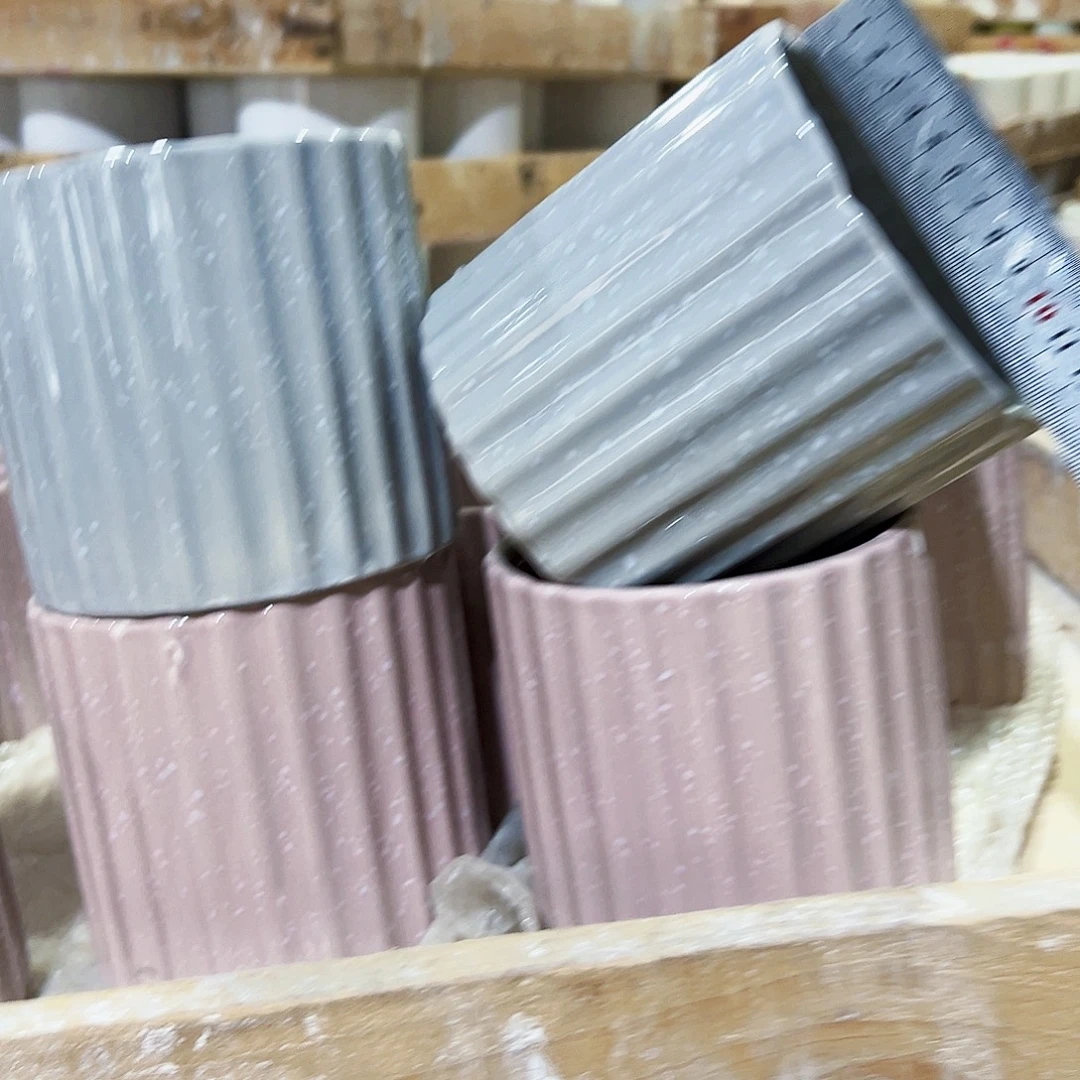 有孔，外贸尾单陶瓷花盆凑单10米包邮瑕疵