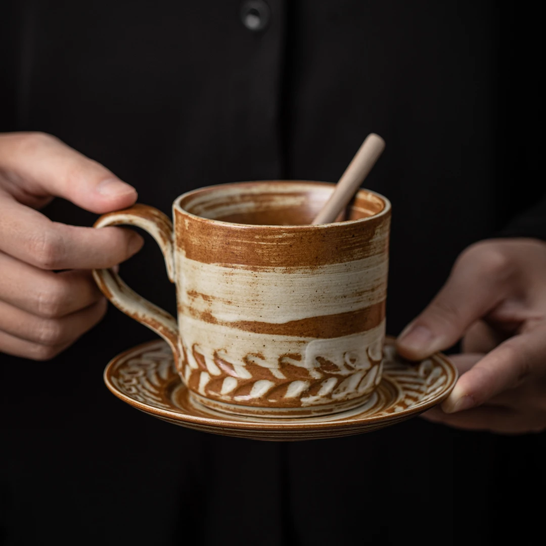 马克杯2025新款特别好看的创意复古精致陶瓷咖啡杯碟套装下午茶杯