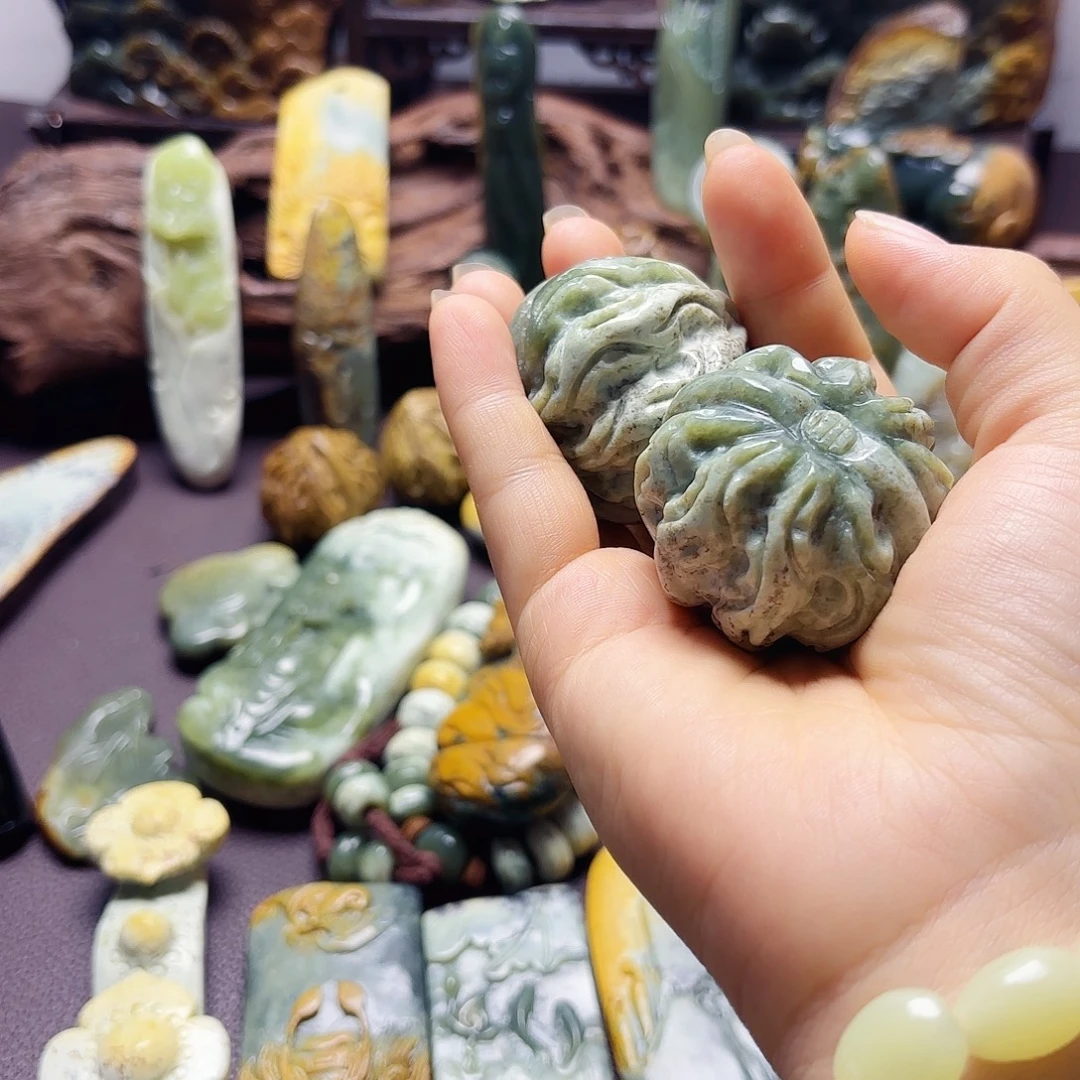 岫岩河磨玉（透闪石质玉）未镶嵌挂件