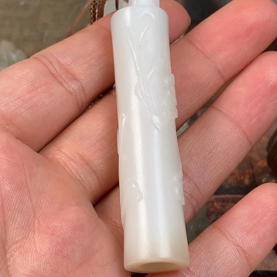 天***6非常精美的脖挂件
