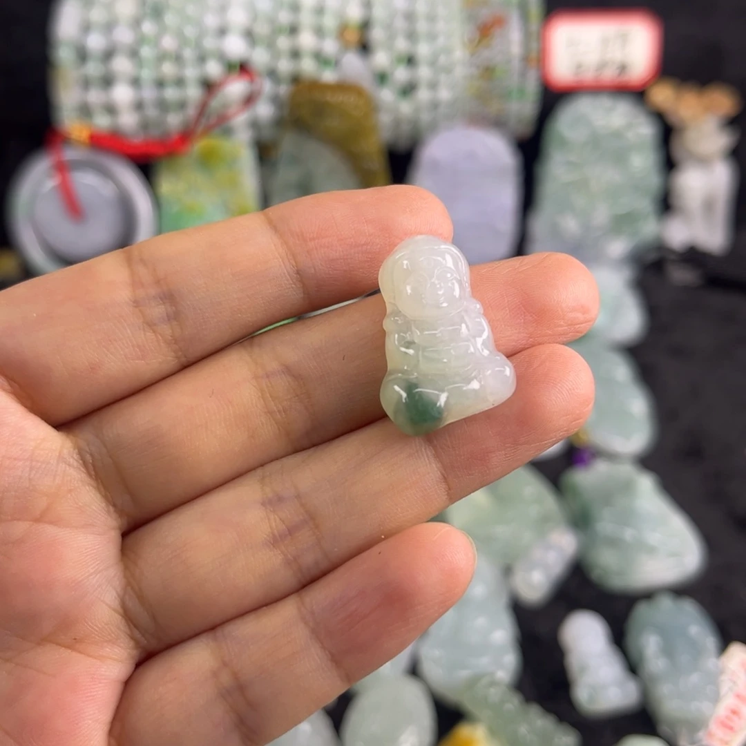 M***翡翠未镶嵌吊坠(不含链)