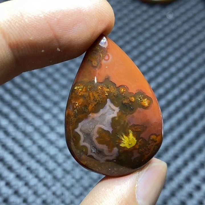 玛瑙/玉髓颈饰未镶嵌福*