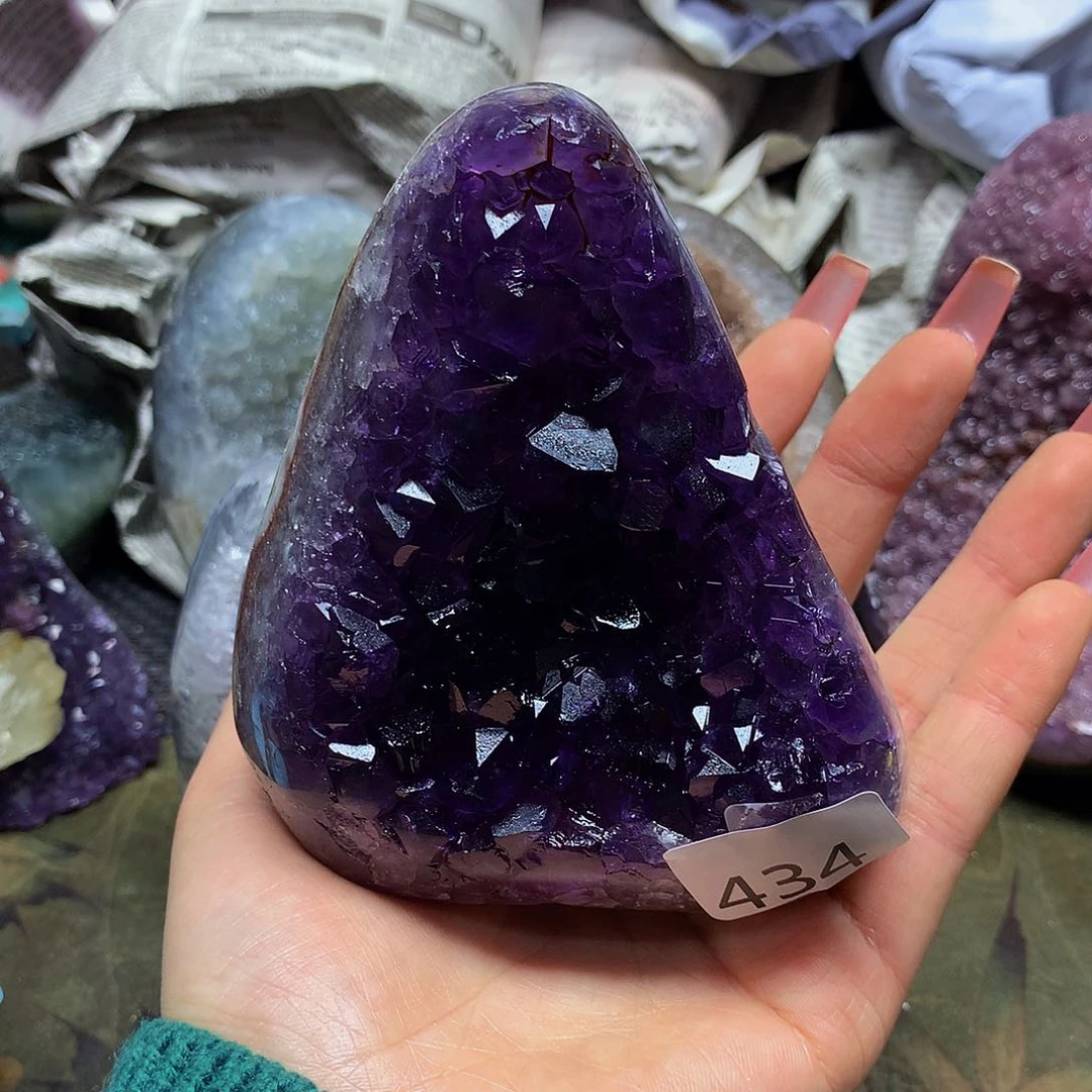 紫晶大型摆件（非配饰）未镶嵌