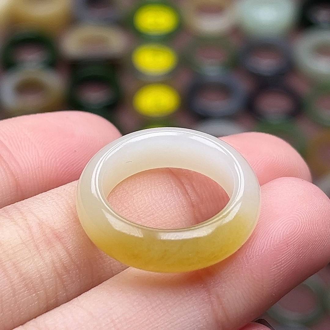 和田玉未镶嵌戒指16.5一口金糖