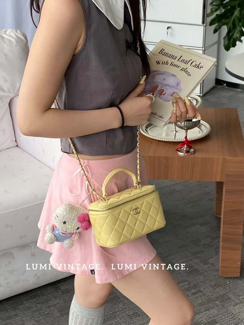 95新 Chanel/香奈儿 22p小鸡黄羊皮手柄长盒子68640639