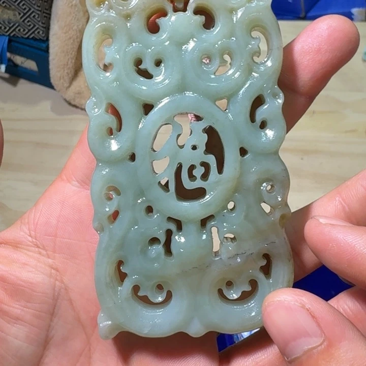 未镶嵌和田玉（糖玉）挂件