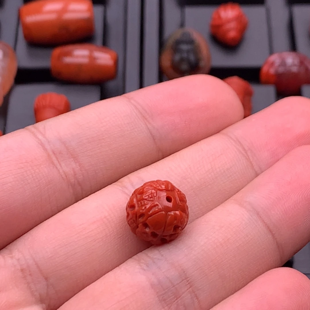 南红玛瑙未镶嵌南红精工雕刻四相珠12mm+