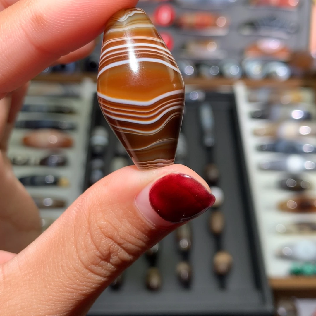 玛瑙/玉髓颈饰未镶嵌石*