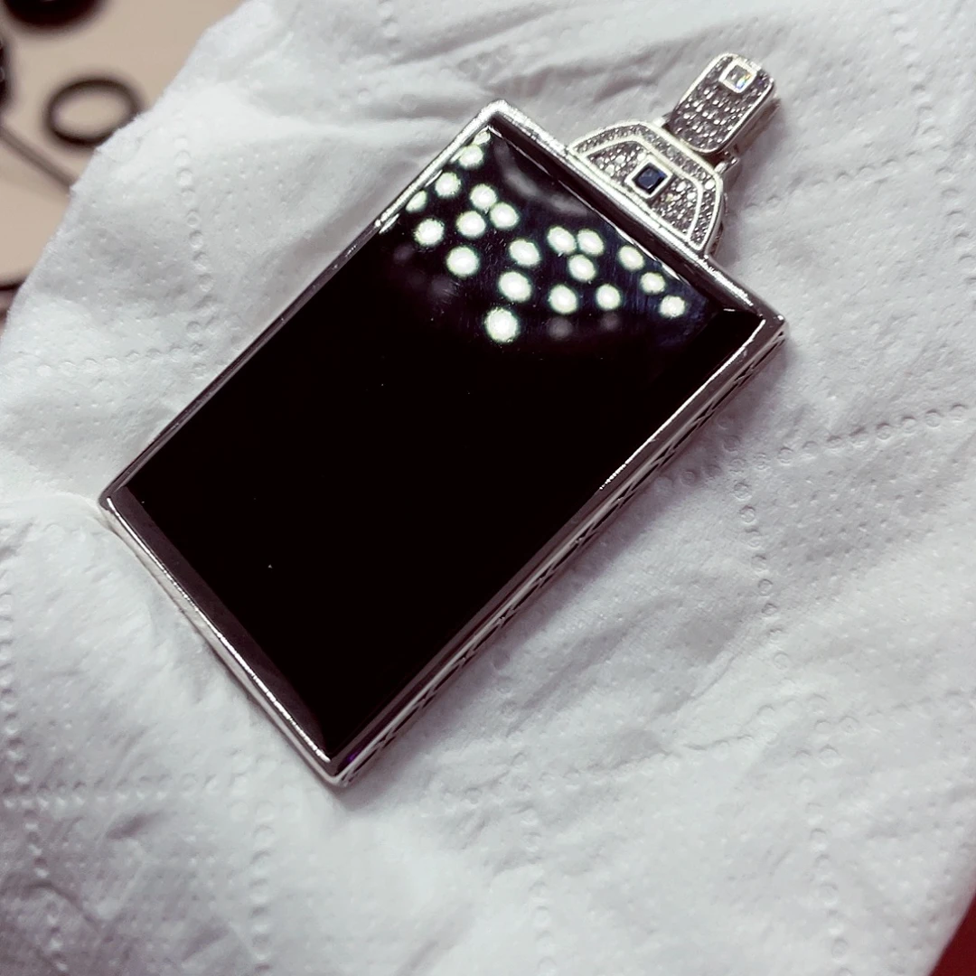 翡翠未镶嵌颈饰先鉴后发一物一证