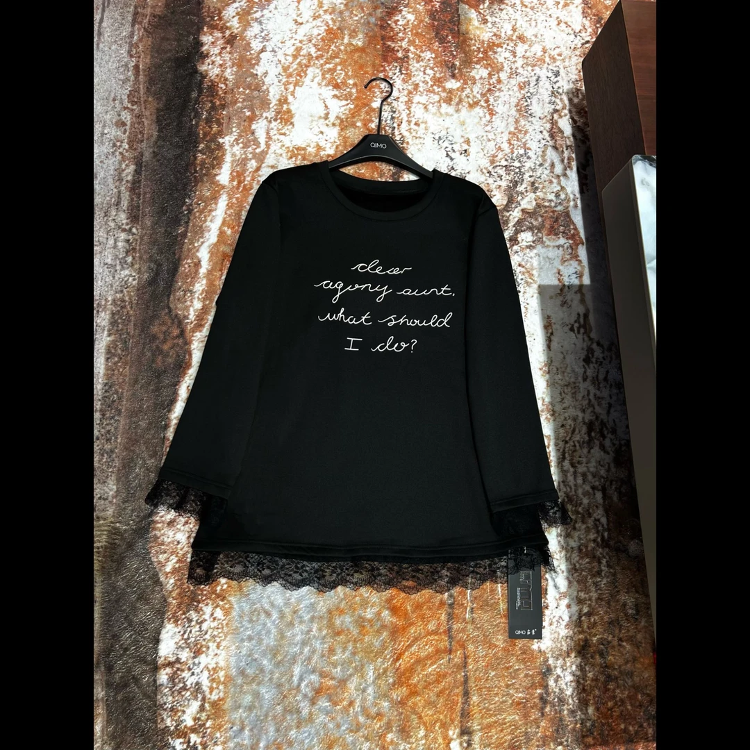 QIMO启茉（A2678#复古字母上衣（加绒）