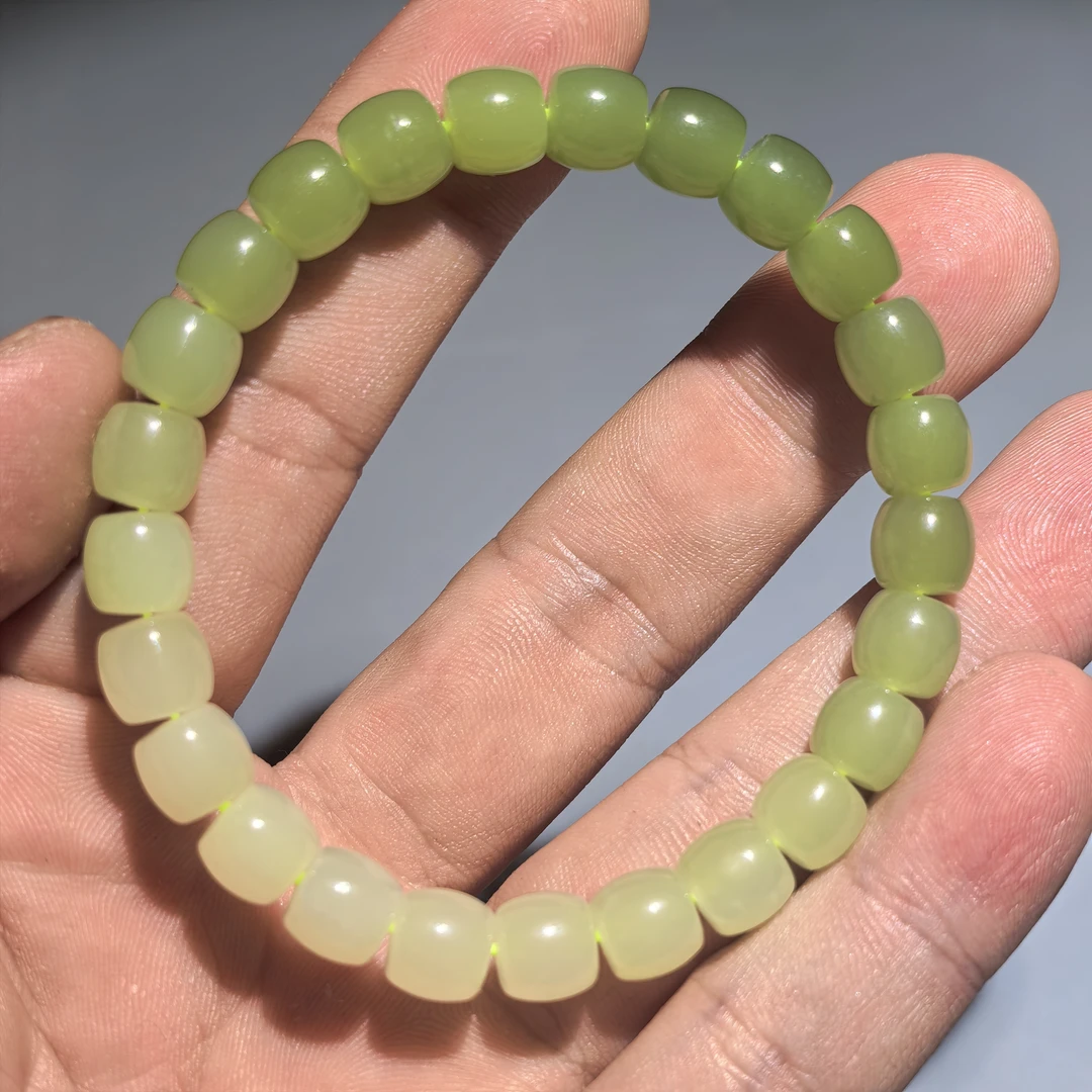 和田青白玉渐变老型珠手串8mm温润百搭