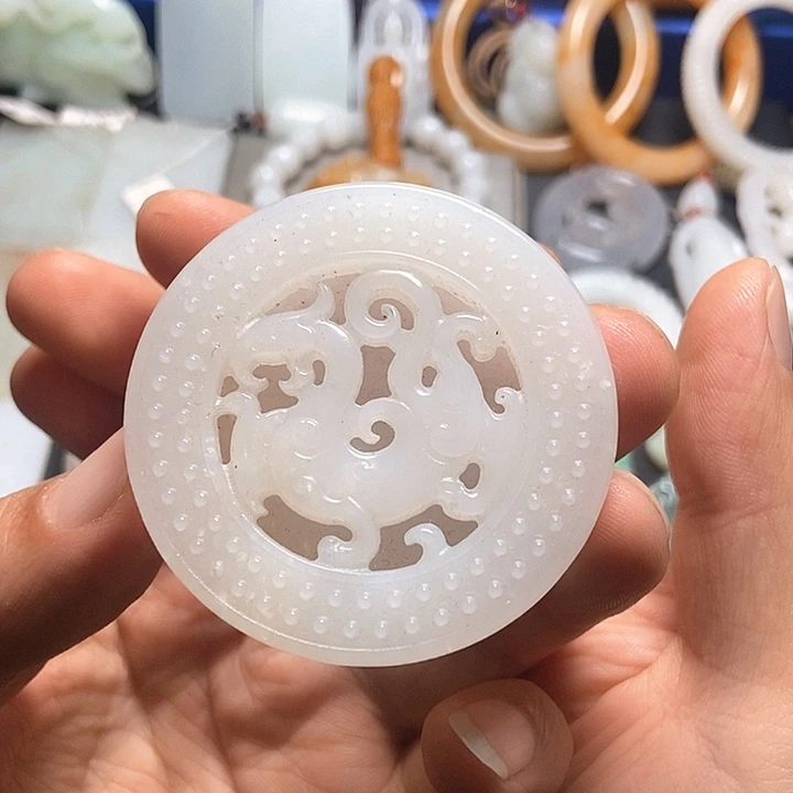 未镶嵌和田玉挂件