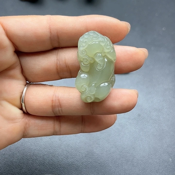 【闪购商品】颈饰未镶嵌和田玉