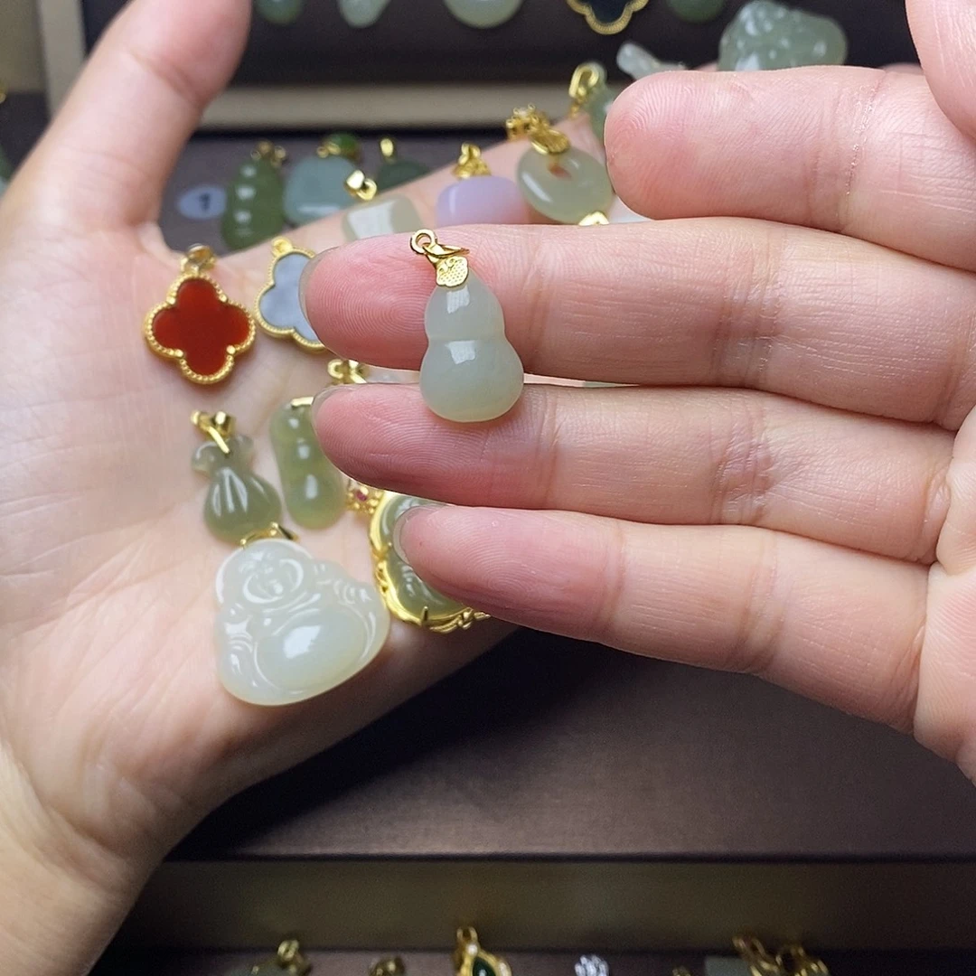 和田玉颈饰银S925镶嵌