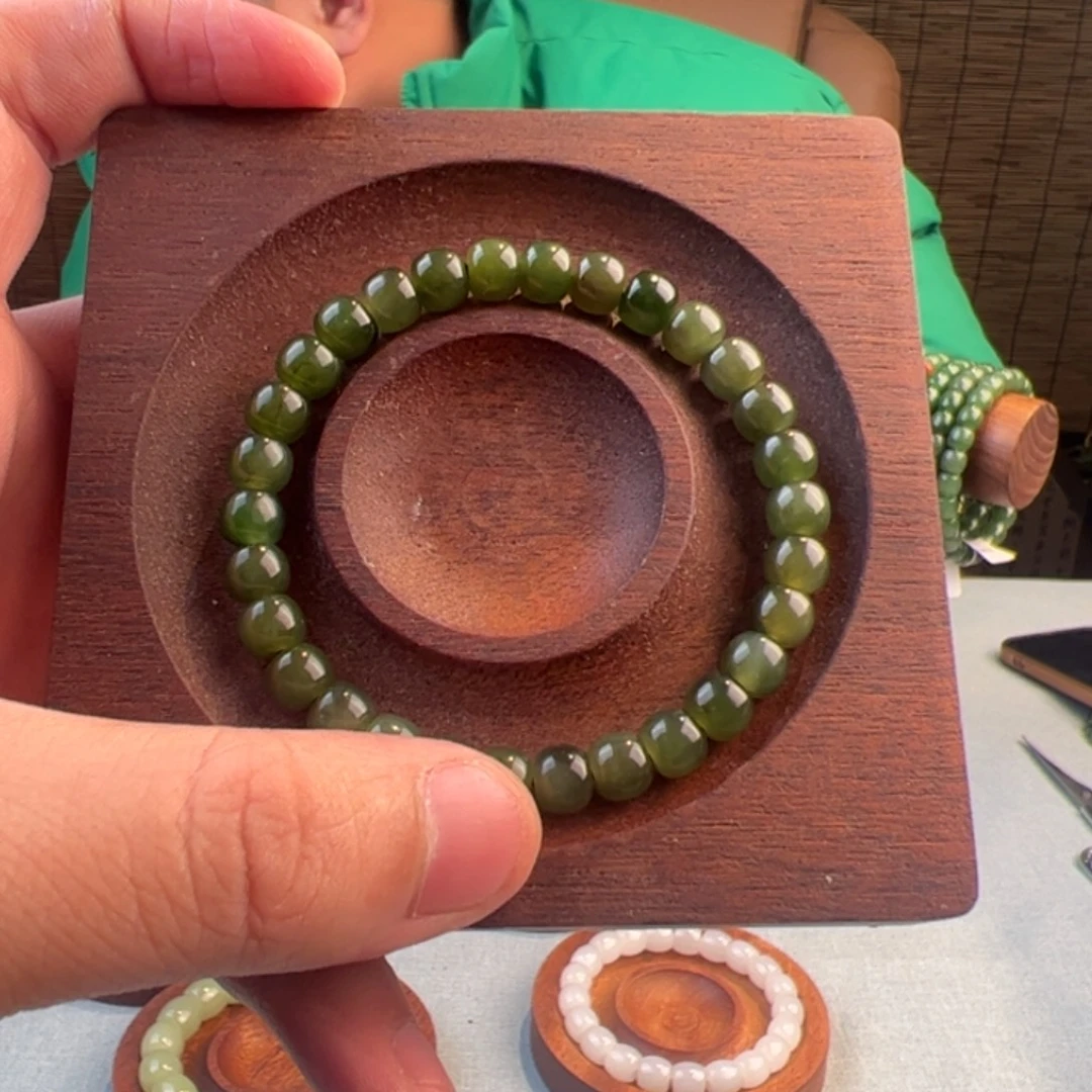 和田玉未镶嵌手链