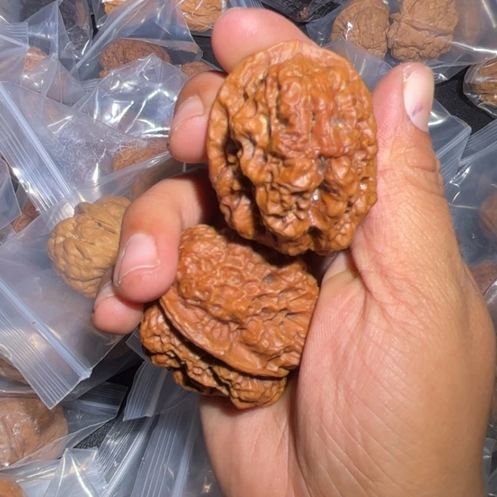 文玩核桃吊坠滇西113