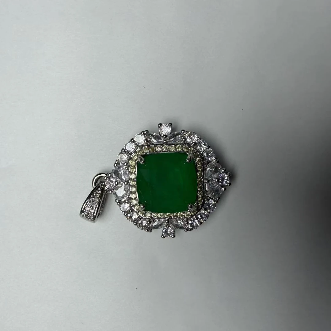 pt950缅红经典款吊坠gp14