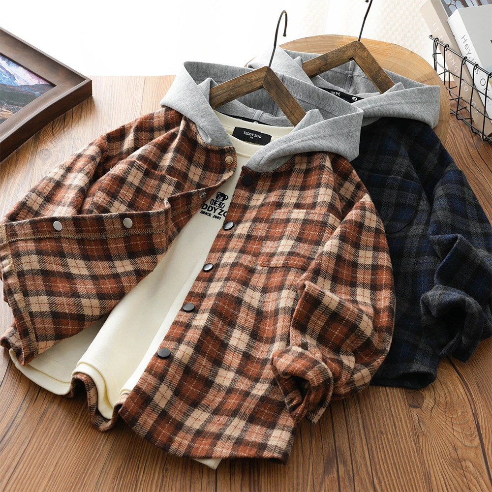 男童春季休闲拼接格子连帽外套中大童儿童洋气上衣25C10