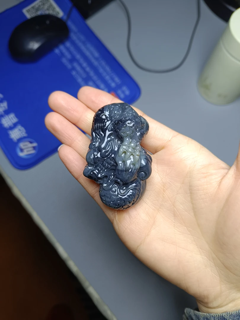 和田玉龙把件摆件