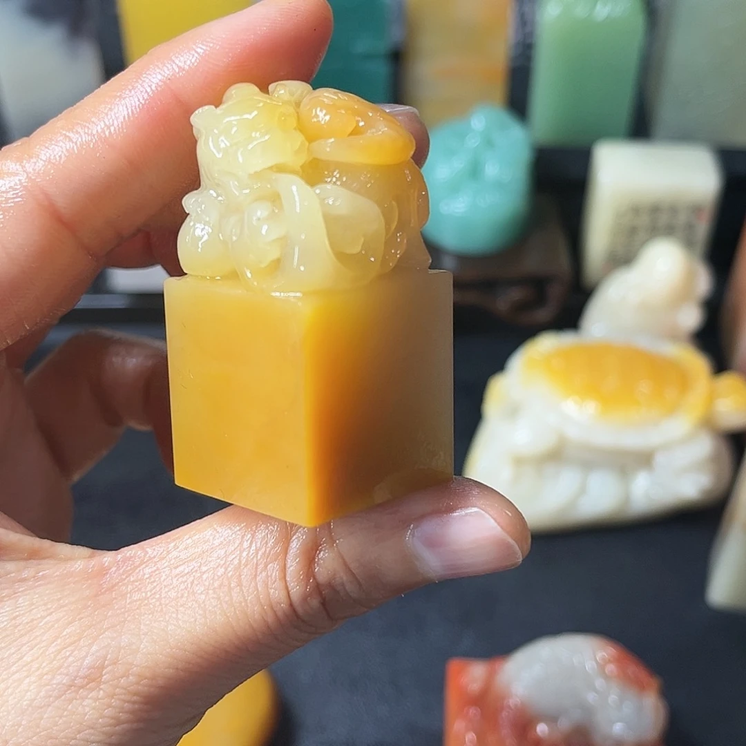 寿山石印石这么大个人都有