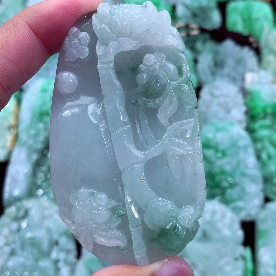 翡翠未镶嵌吊坠(不含链)