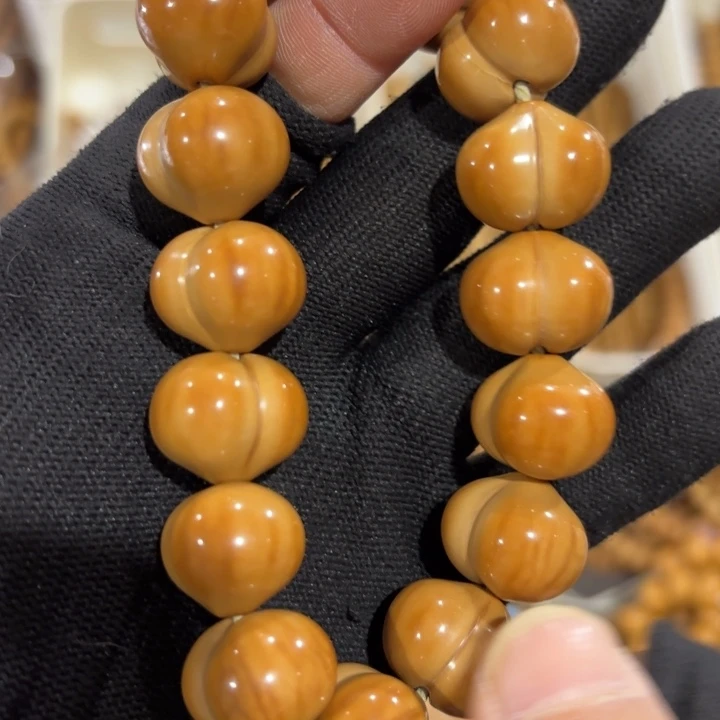 宏***、吊坠猴头核桃18屁桃猴头手持精选