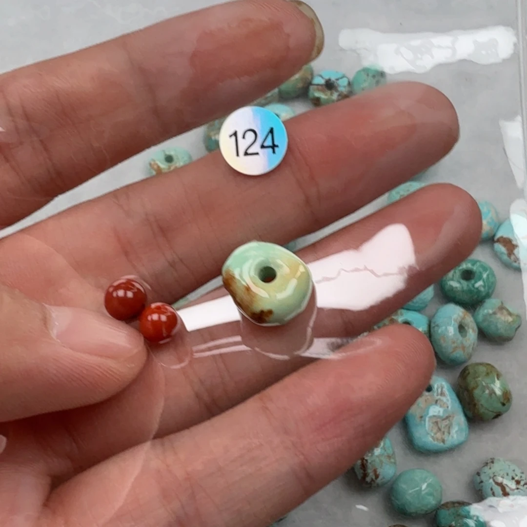 南红玛瑙未镶嵌珠宝奇石