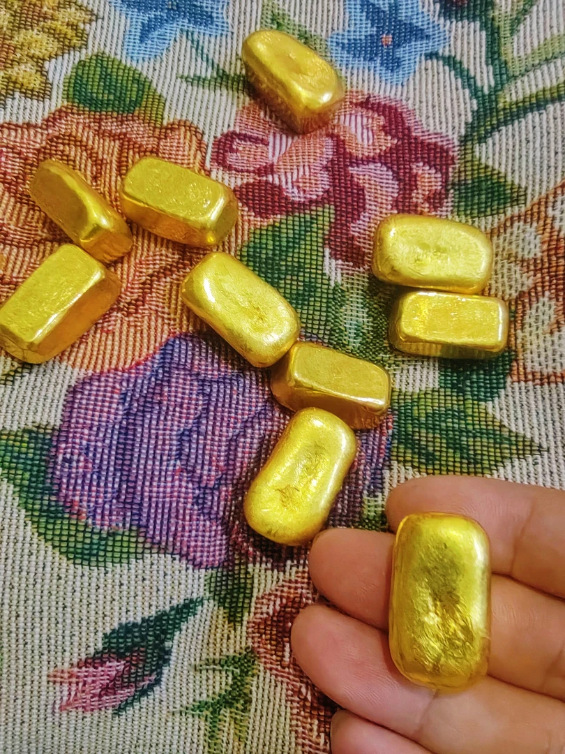 金色小四方 可收藏 不变色 可反复改款家具装饰摆件