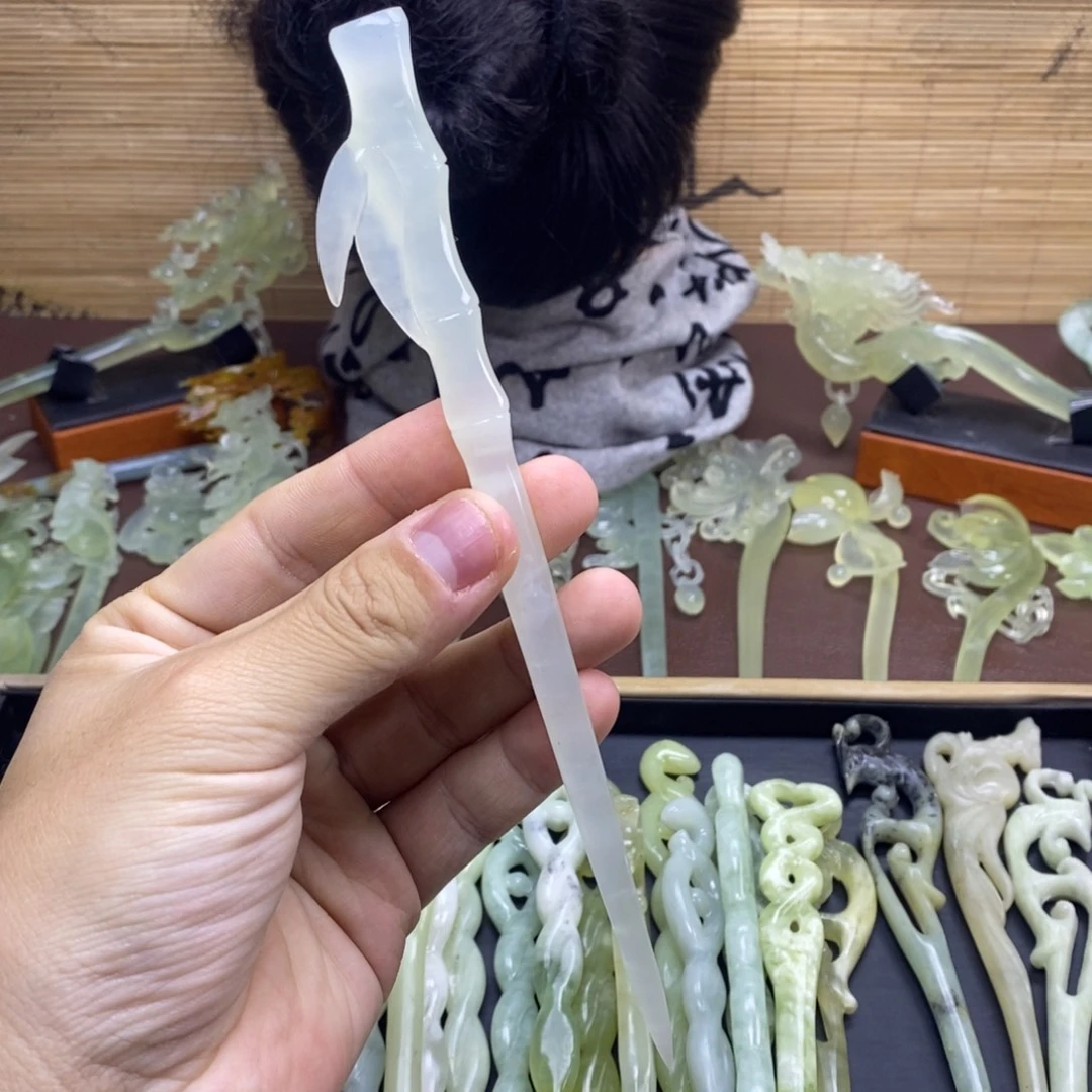 蛇纹石玉未镶嵌发饰