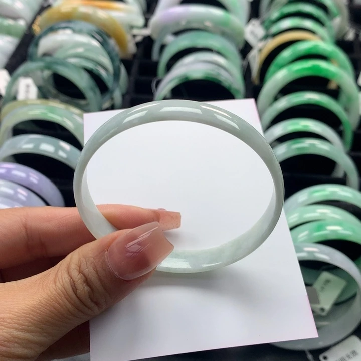 翡翠手镯未镶嵌公主55-56