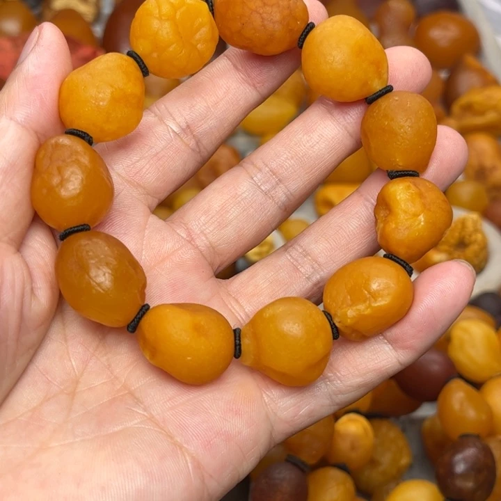 琥珀未镶嵌裸石天然蜜蜡手串
