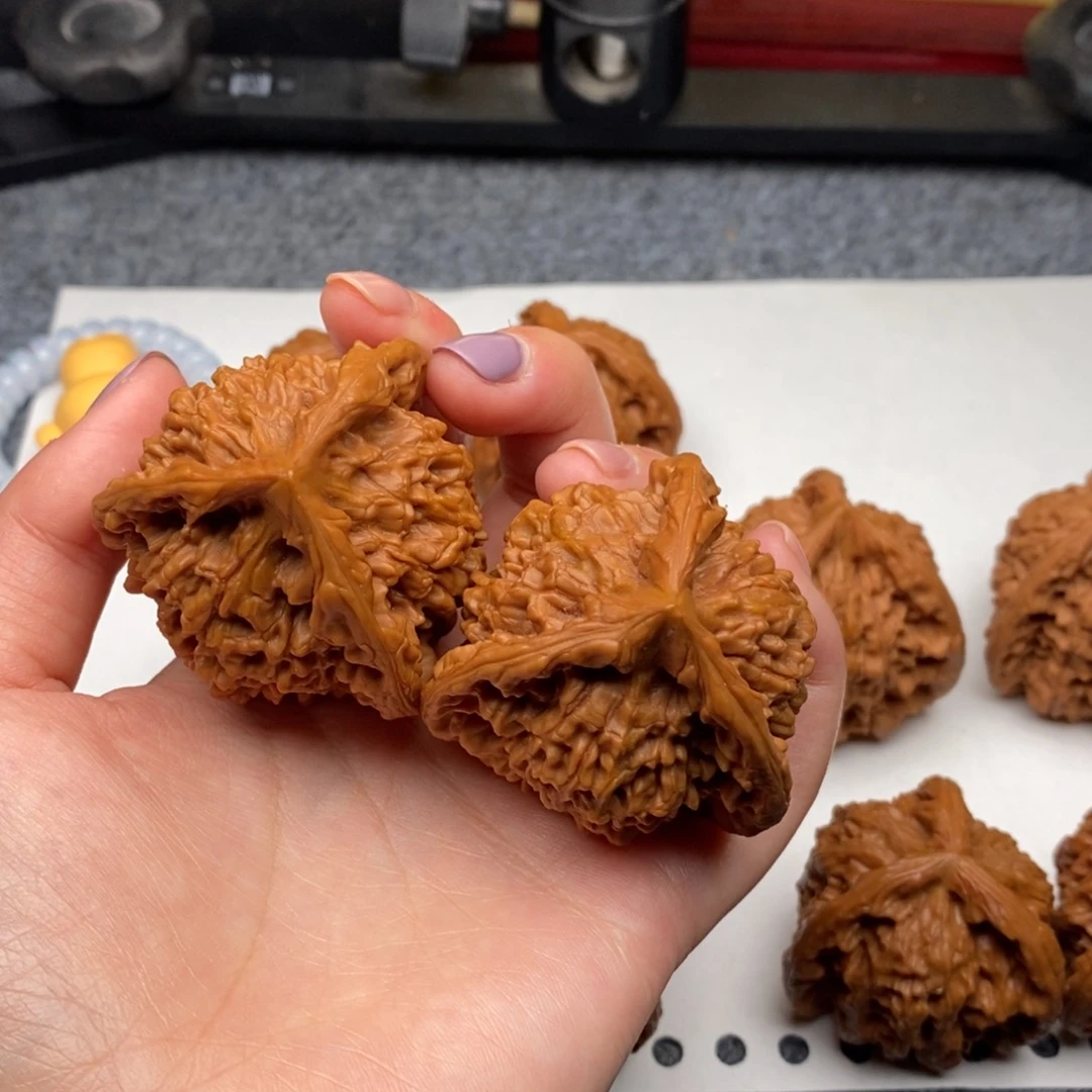 吊坠文玩核桃灰*狼