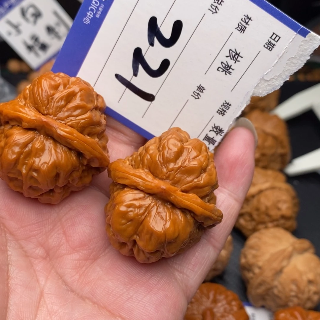 文玩核桃吊坠蛤蟆36mo'