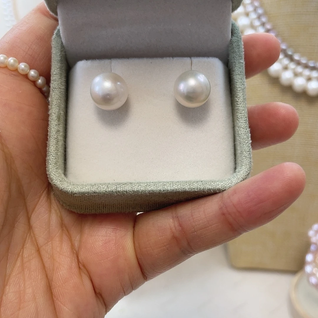 淡水珍珠银S925镶嵌耳饰