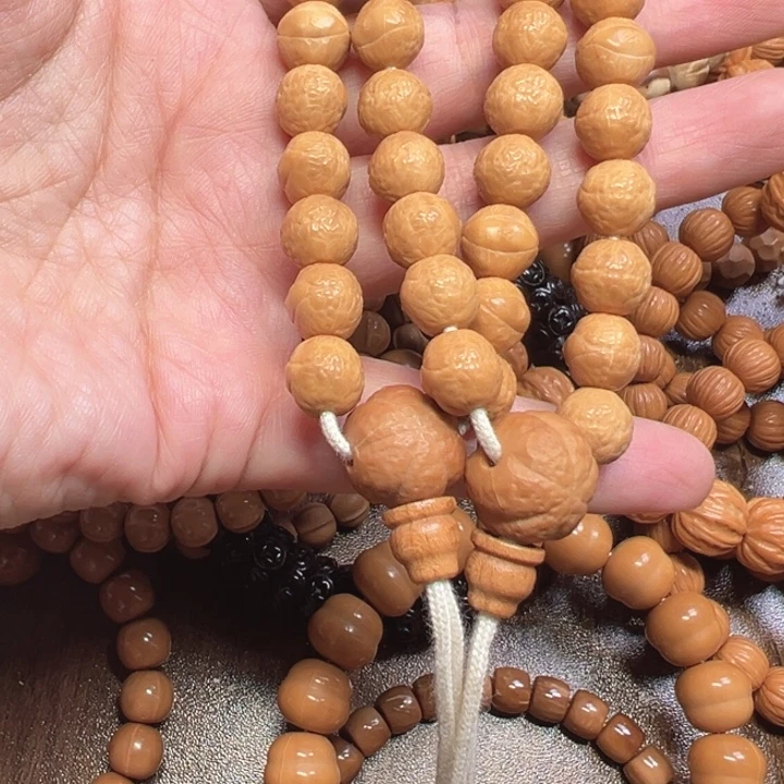 9左右凤眼猴头手串单圈