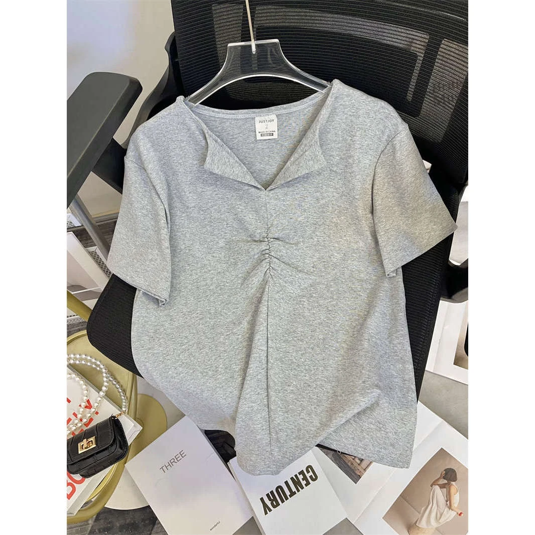 大码女装夏季正肩休闲短袖T恤微胖mm显瘦遮肚子独特别致潮流上衣