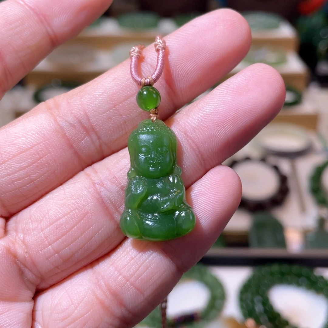 和田玉高品阳绿宝宝佛未镶嵌三*汇