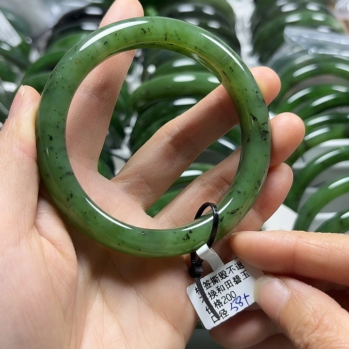 和田玉（碧玉）未镶嵌手镯正圈58