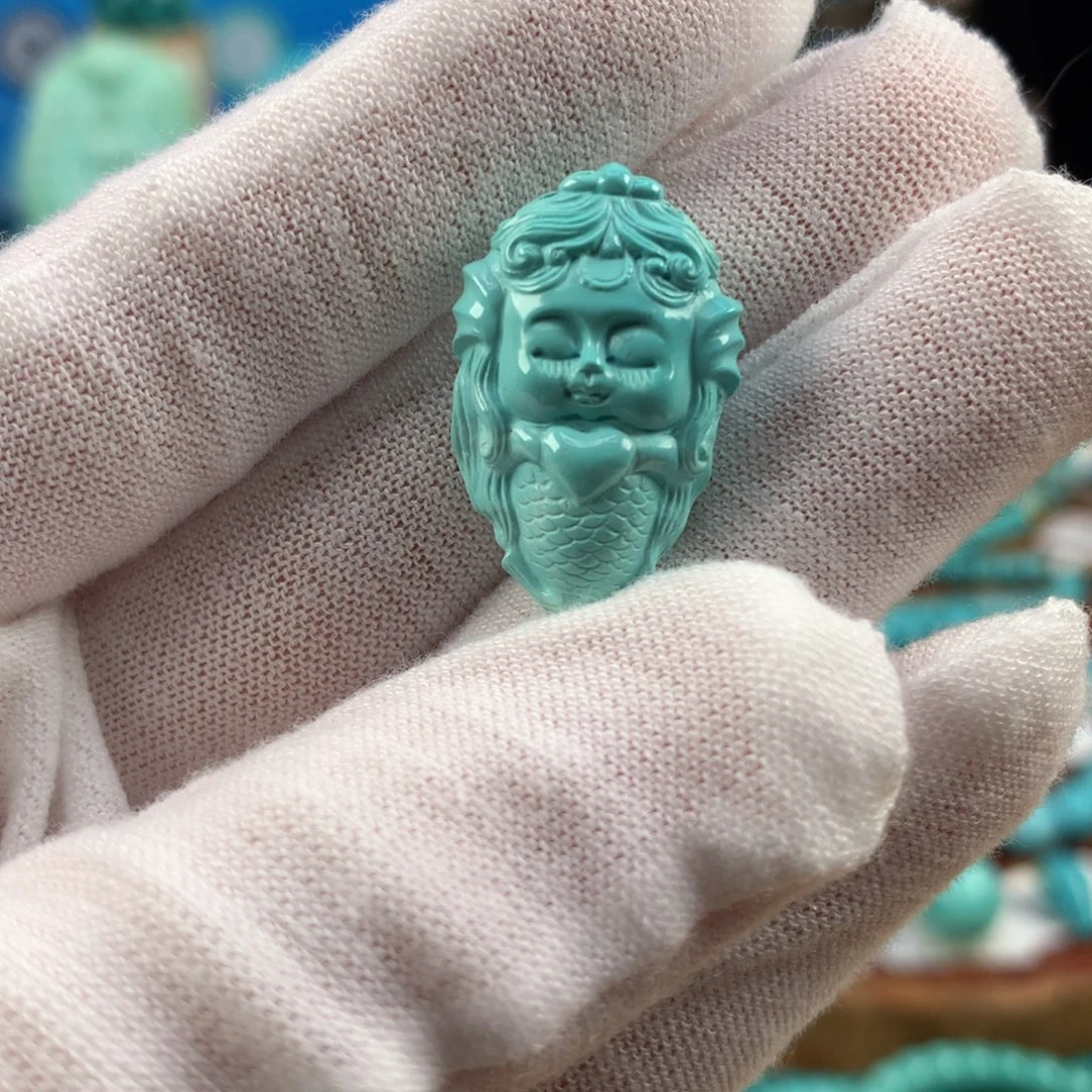 绿松石未镶嵌珠宝奇石高瓷蓝绿美人鱼15.8*24.6mm