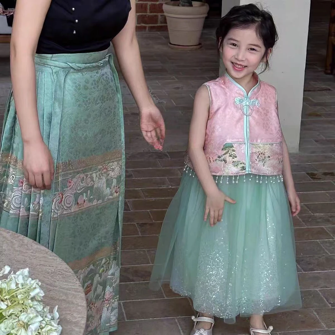 S061吉粉色连衣裙