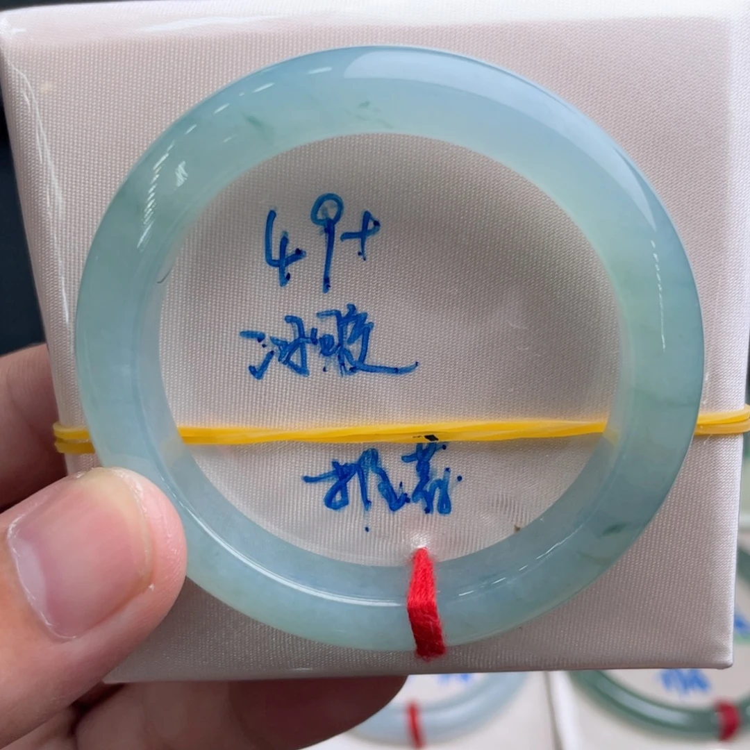 未镶嵌手镯翡翠翡翠手镯