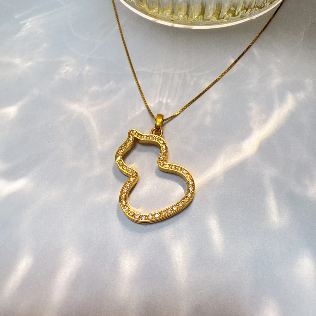 莫桑石 “芙心”18k莫桑镂空葫芦